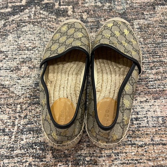 Gucci Pilar GG Supreme Bee Espadrille Flats Canvas Slip On Loafers Size 36.5 - Picture 4 of 7